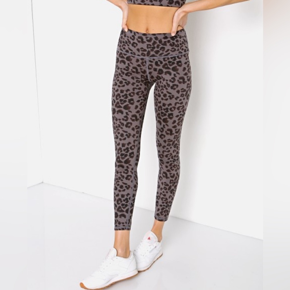 VARLEY Century Legging 2.0 Iron Grey Cheetah Size M Revolve